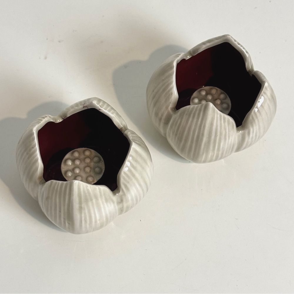 2 Vintage Fitz & Floyd Ceramic Lotus Flowers White Burgundy Centers